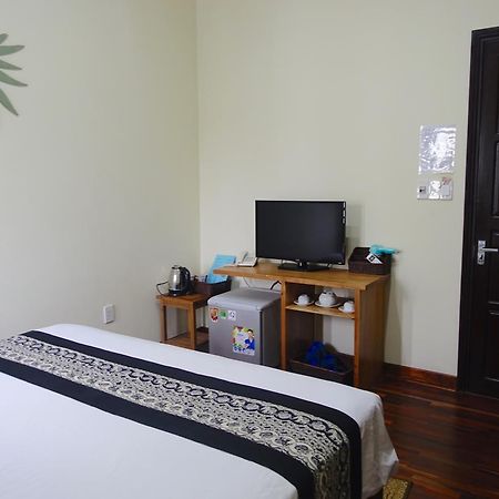 Leaf Homestay Hội An Buitenkant foto