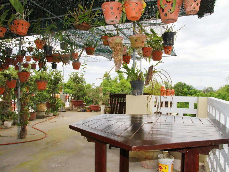 Leaf Homestay Hội An Buitenkant foto